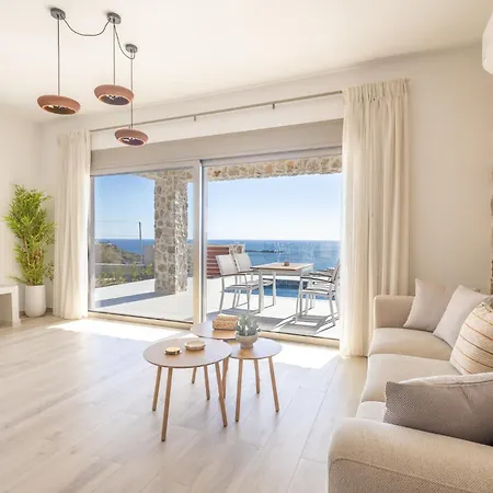 Pava Mare Sea View Brand New 2025 Arhángelosz