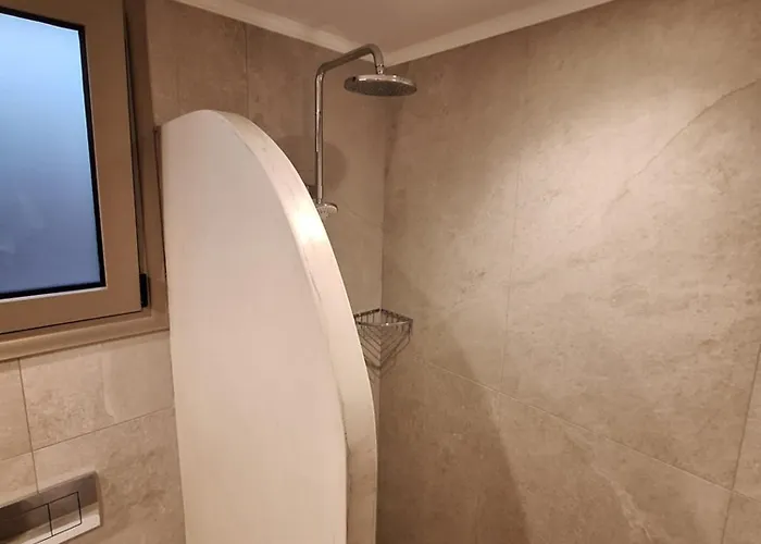 Pava Mare Sea View Brand New 2025 فيلة *