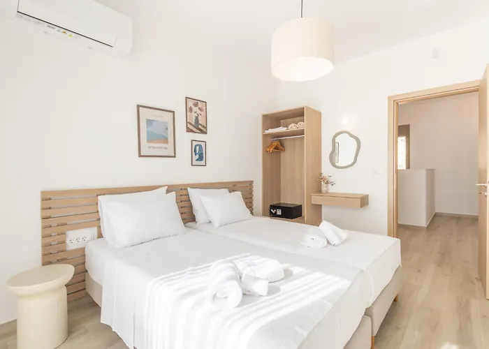 Pava Mare Sea View Brand New 2025 Villa *