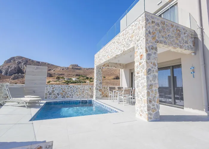 Pava Mare Sea View Brand New 2025 فيلة *